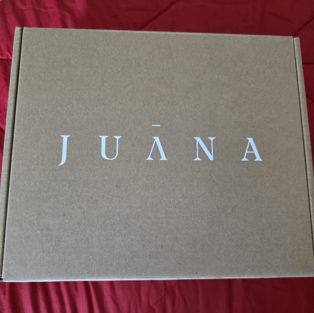 Juana FIRE! NIB! Special Edition Apothecary Candle Set 6 Boxes/6 Scents. R2S!